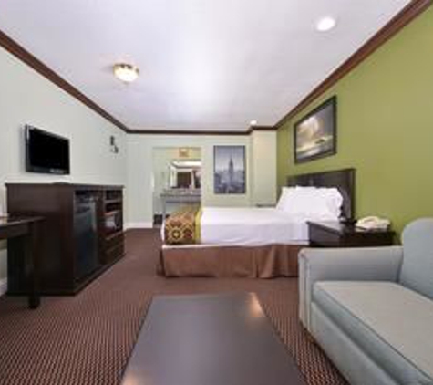 Americas Best Value Inn - Corona, CA