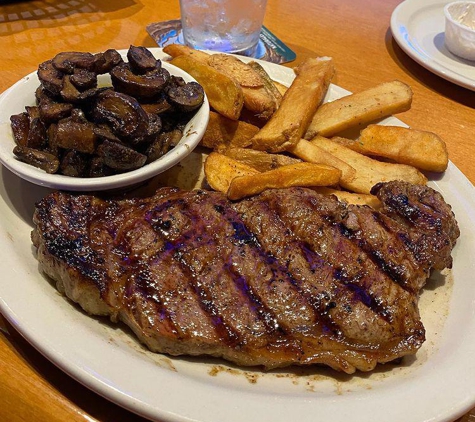 Texas Roadhouse - National City, CA