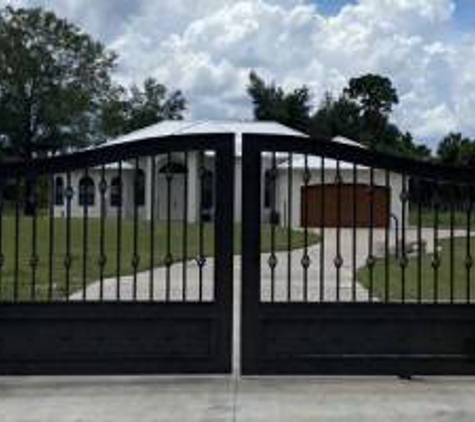 Classified Fence & Gate - Naples, FL