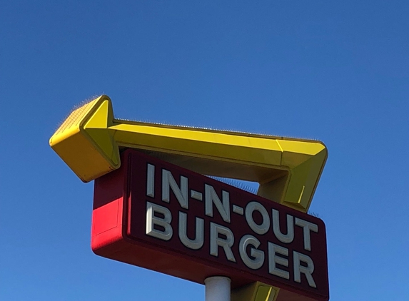In-N-Out Burger - Tracy, CA