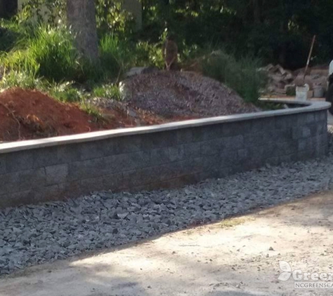 Greenscapes Landscaping & Retaining Walls - Candler, NC