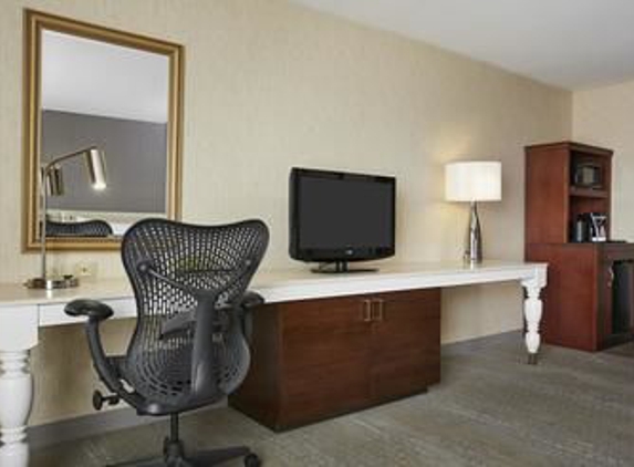 Hilton Garden Inn - South San Francisco, CA