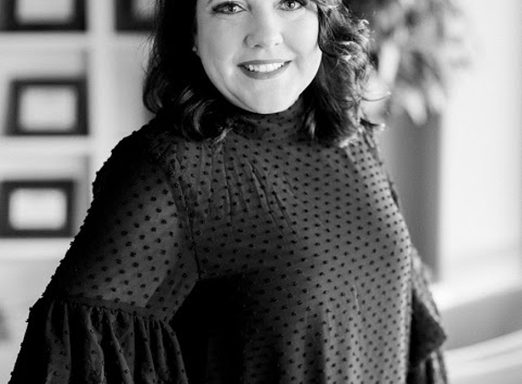 Jennifer Huggins, Realtor - Clarksville, TN