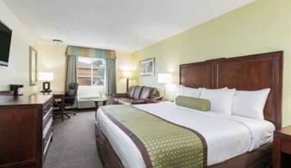 Baymont Inn & Suites - Pierre, SD