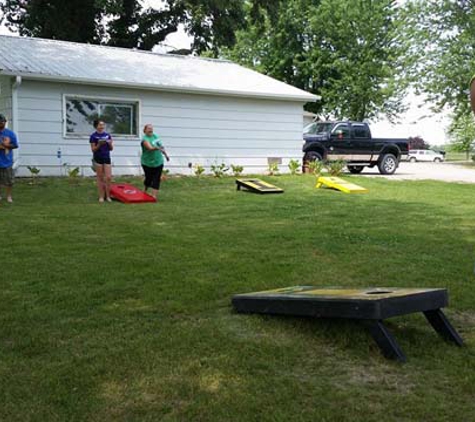 Papa's Paradise Campground - Wapello, IA