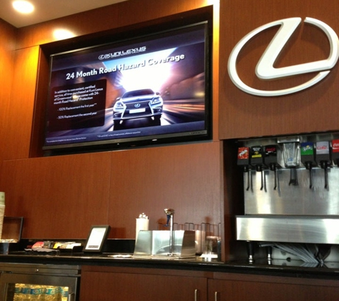 Service Center at Lexus of Greenwood Village - Greenwood Village, CO