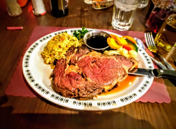 Capri Steak House - Columbus, WI. Prime rib with vegetable medley