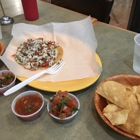 Los Pericos Grill