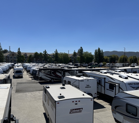 Camping World RV Sales - Temecula, CA