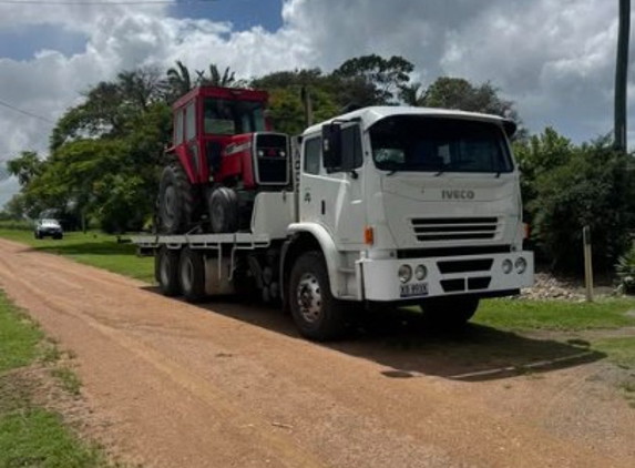 McFadzen Contracting Tilt Tray Hire