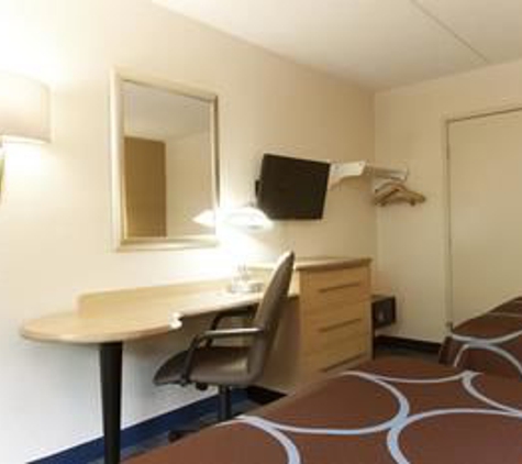 Days Inn by Wyndham Monmouth Junction/S Brunswick/Princeton - Monmouth Junction, NJ