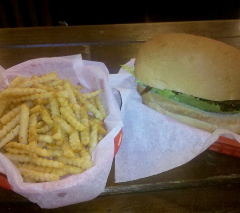 Sekou Bar-B-Que Fry Chicken Fish & Seafood - Sacramento, CA