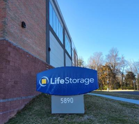 Life Storage - Centreville, VA