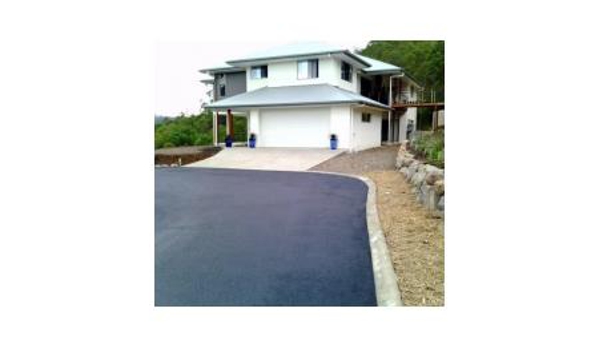 Custom Asphalt Driveways - Eudlo, QLD