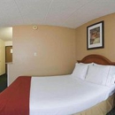 Super 8 by Wyndham Beloit WI - Hotels