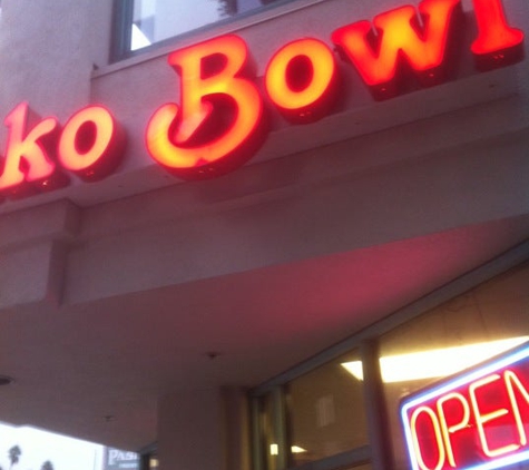 Mako Bowl - Pasadena, CA