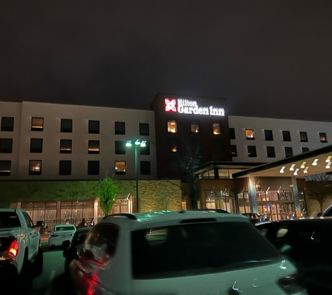 Hilton Garden Inn Austin Airport - Austin, TX