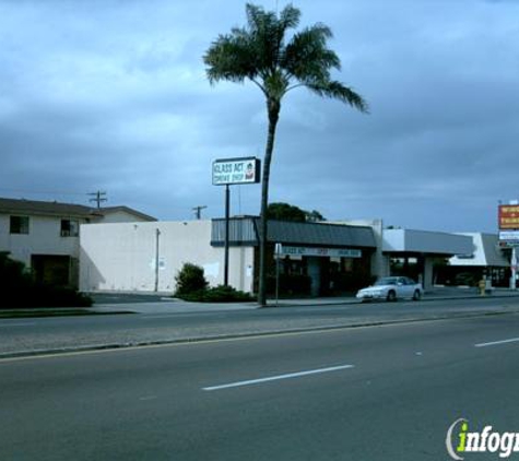 Glass Act Smoke Shop - San Diego, CA