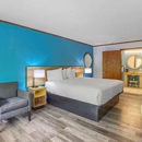 Days Inn by Wyndham Foley - Hotels