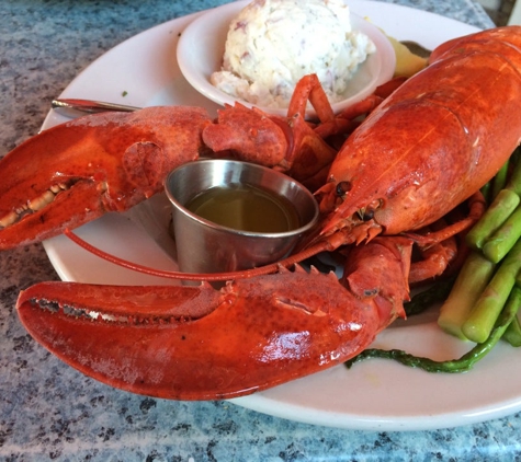 Claws Crabhouse - Rehoboth Beach, DE