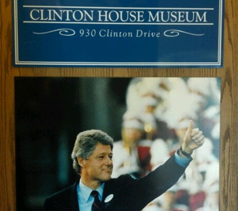 The Clinton House Museum - Fayetteville, AR