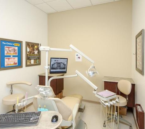 University Hills Modern Dentistry - Denver, CO