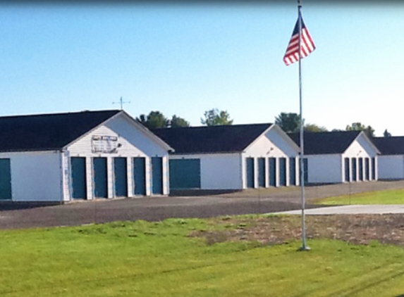 R & D Self Storage - Benton, ME