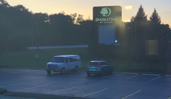 DoubleTree by Hilton Hotel Libertyville - Mundelein - Mundelein, IL