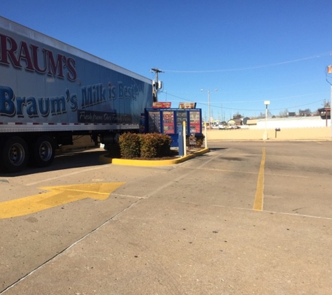 Braum's Ice Cream and Dairy Store - Tulsa, OK