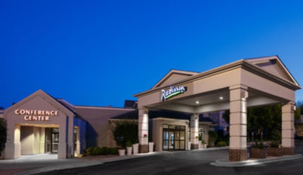 Radisson Hotel & Conference Center Coralville - Iowa City - Coralville, IA