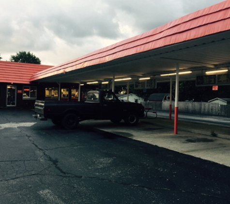 B-K Root Beer - Gas City, IN. Drive In RELAX, & be SERVED