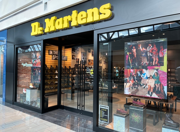 Dr. Martens Stonebriar - Frisco, TX