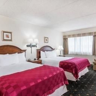 Ramada Plaza by Wyndham Hagerstown - Hagerstown, MD