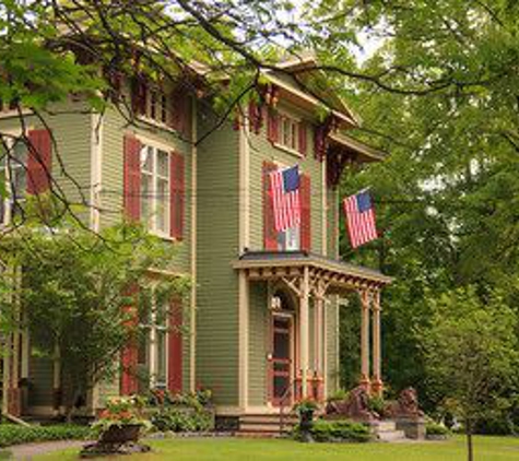 Landmark Inn - Cooperstown, NY