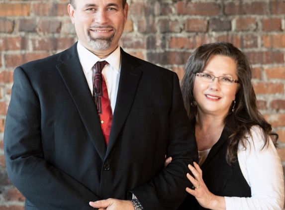 Glory Tabernacle-Newberry - Newberry, SC. Pastors Joel & Lori Mundy