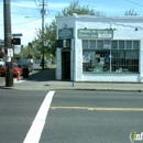 Cullen's Corner - Grocery Stores