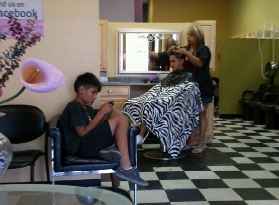 Agy's Beauty Salon - Henderson, NV