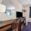 Super 8 by Wyndham College Station gallery