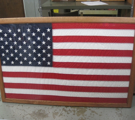 Ozark Flag Distributors - Springfield, MO