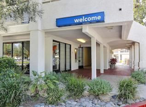 Motel 6 - Newbury Park, CA