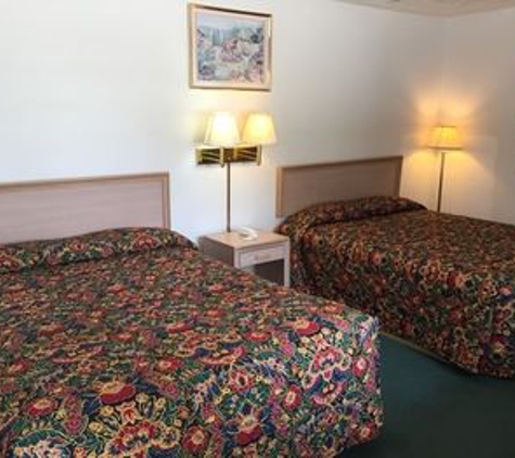 Budget Lodge Inn Abilene - Abilene, KS