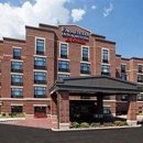 Fairfield Inn & Suites - Hotels