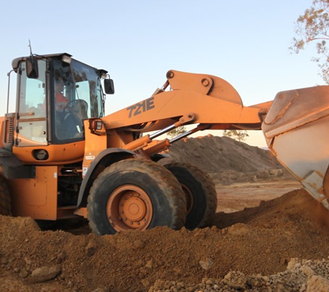 RJ's Earthworks - Gatton, QLD. We Can Supply Excavator Combinations In A Multitude Of Sizes