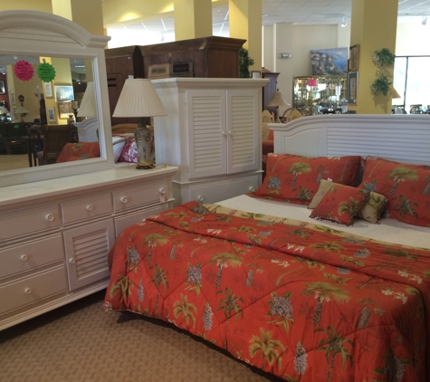 Choice Furniture & Auction Gallery - Stuart, FL