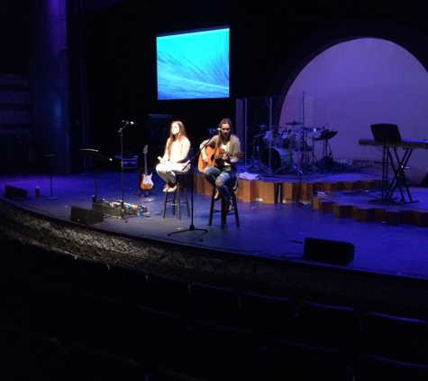 The Lakes Community Church - Walled  Lake, MI