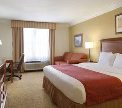 Country Inns & Suites - Nashville, TN