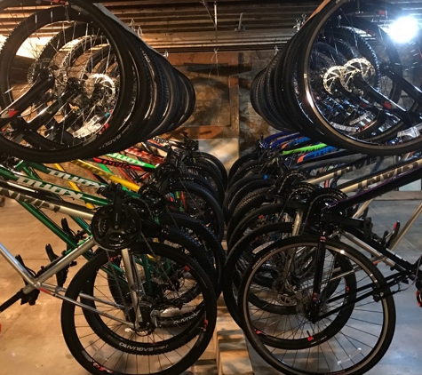 The Hub Bicycle Company - Saint Louis, MO