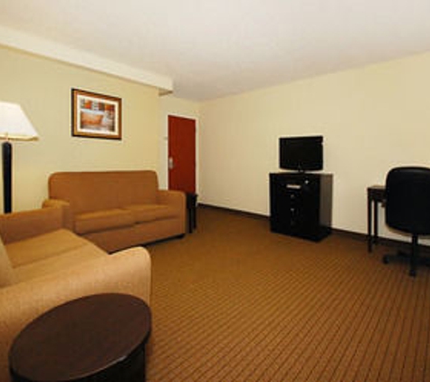 MainStay Suites - Knoxville, TN