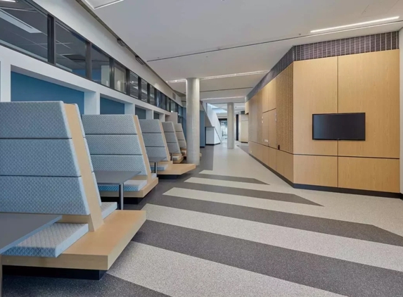 CM & RE Flooring