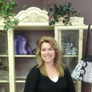 Janet's Hair Salon  located in Amaral Professional Center - Color Consultants